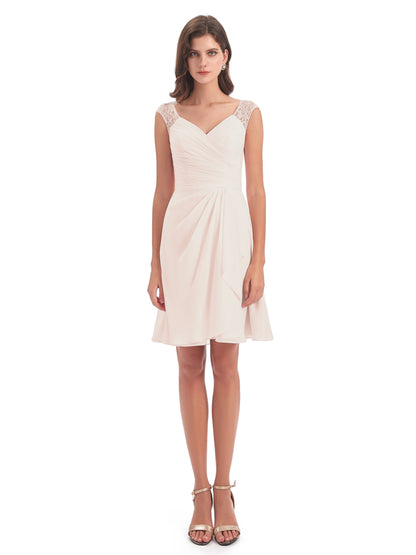 Zendaya Knee Length V-neck Chiffon Bridesmaid Dresses