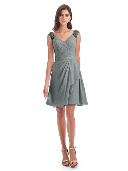 Zendaya Knee Length V-neck Chiffon Bridesmaid Dresses