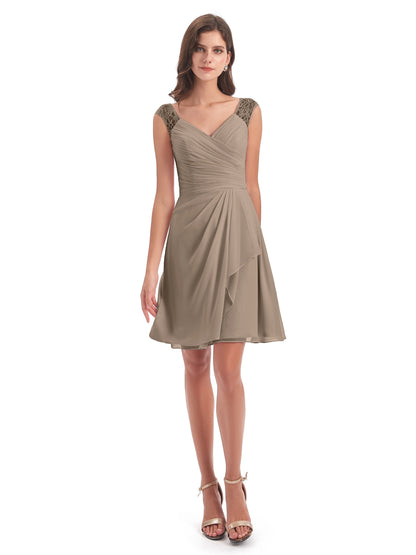 Zendaya Knee Length V-neck Chiffon Bridesmaid Dresses