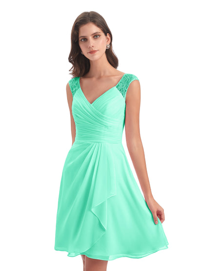 Zendaya Knee Length V-neck Chiffon Bridesmaid Dresses