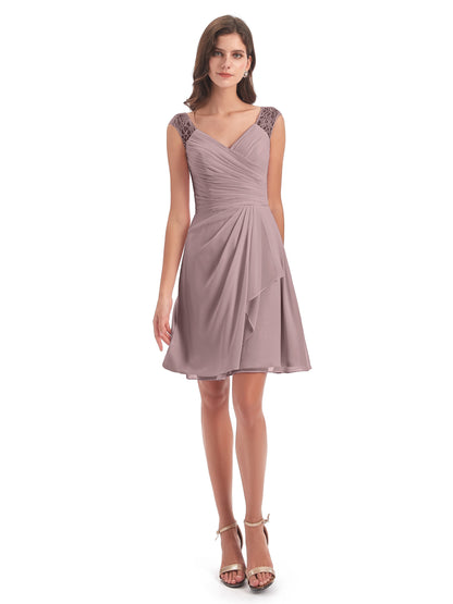Zendaya Knee Length V-neck Chiffon Bridesmaid Dresses