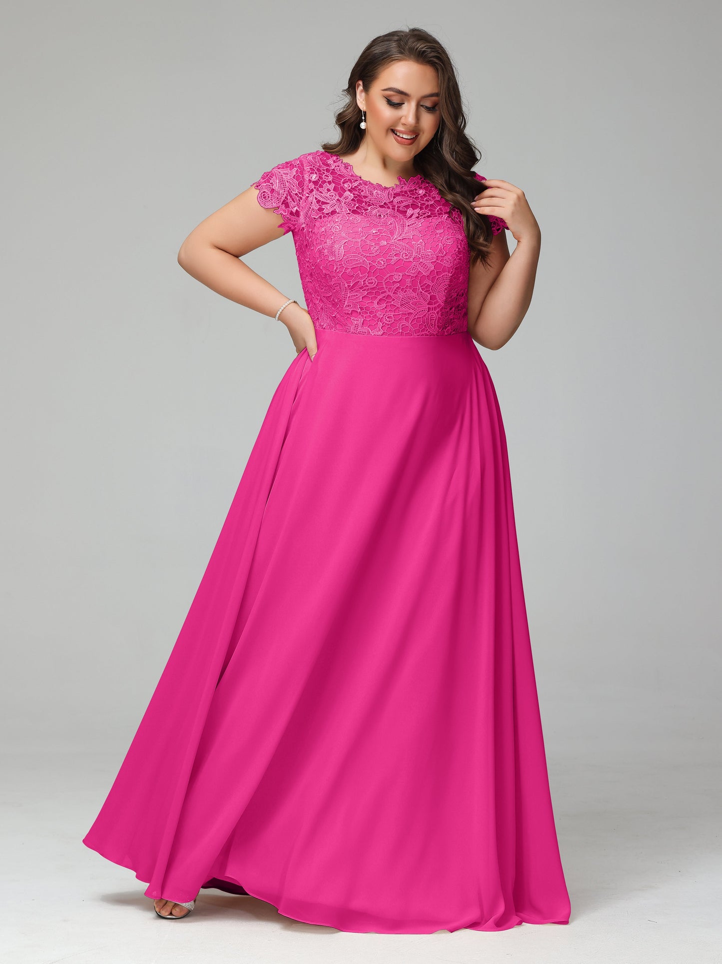 Crew Neck Delicate Chiffon Plus Size Bridesmaid Dresses