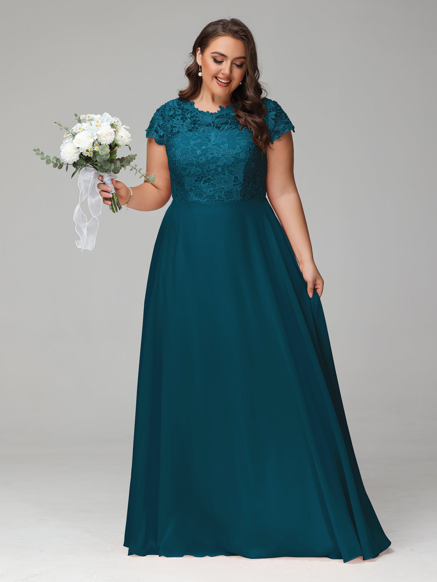 Crew Neck Delicate Chiffon Plus Size Bridesmaid Dresses