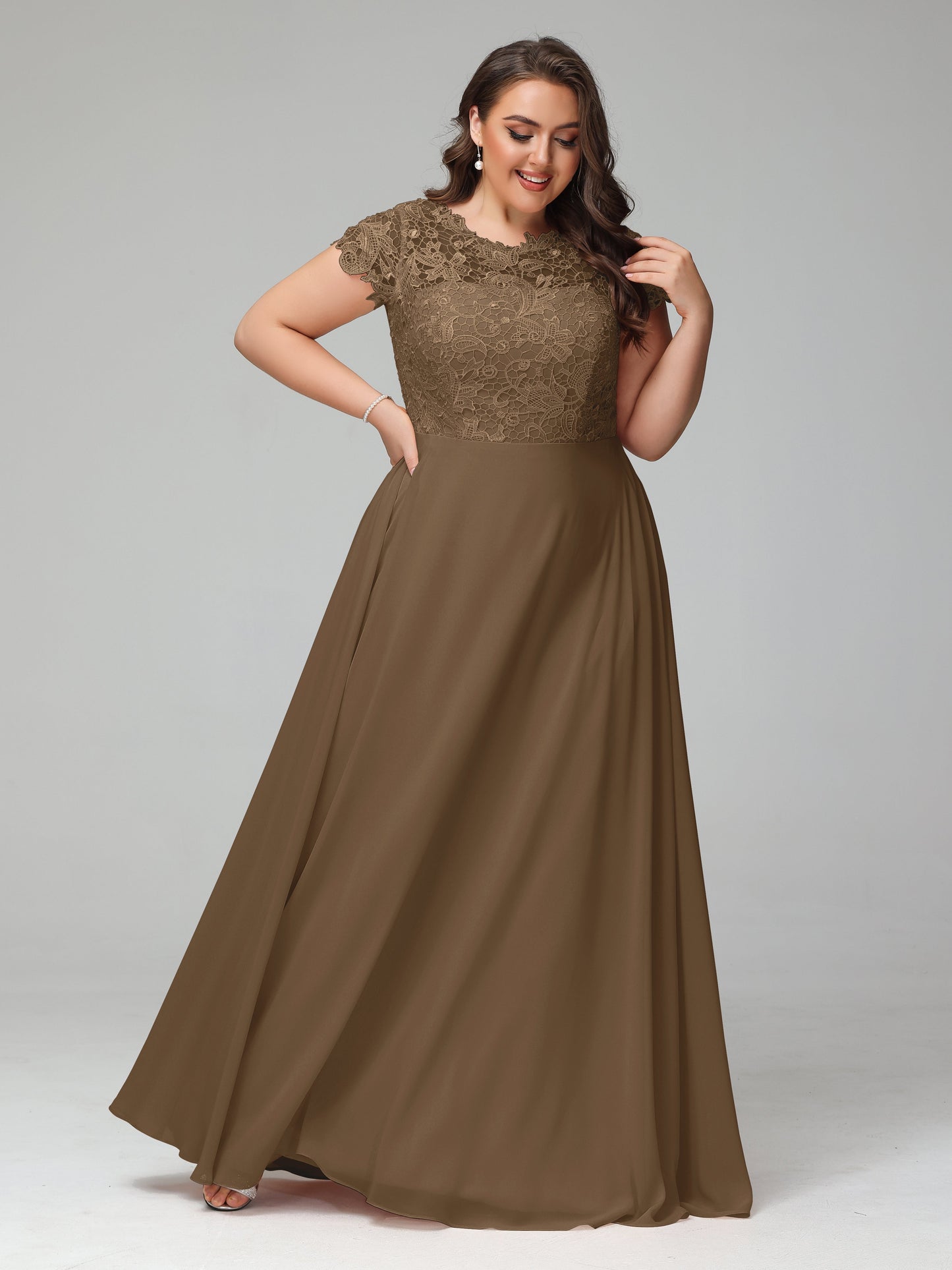 Crew Neck Delicate Chiffon Plus Size Bridesmaid Dresses