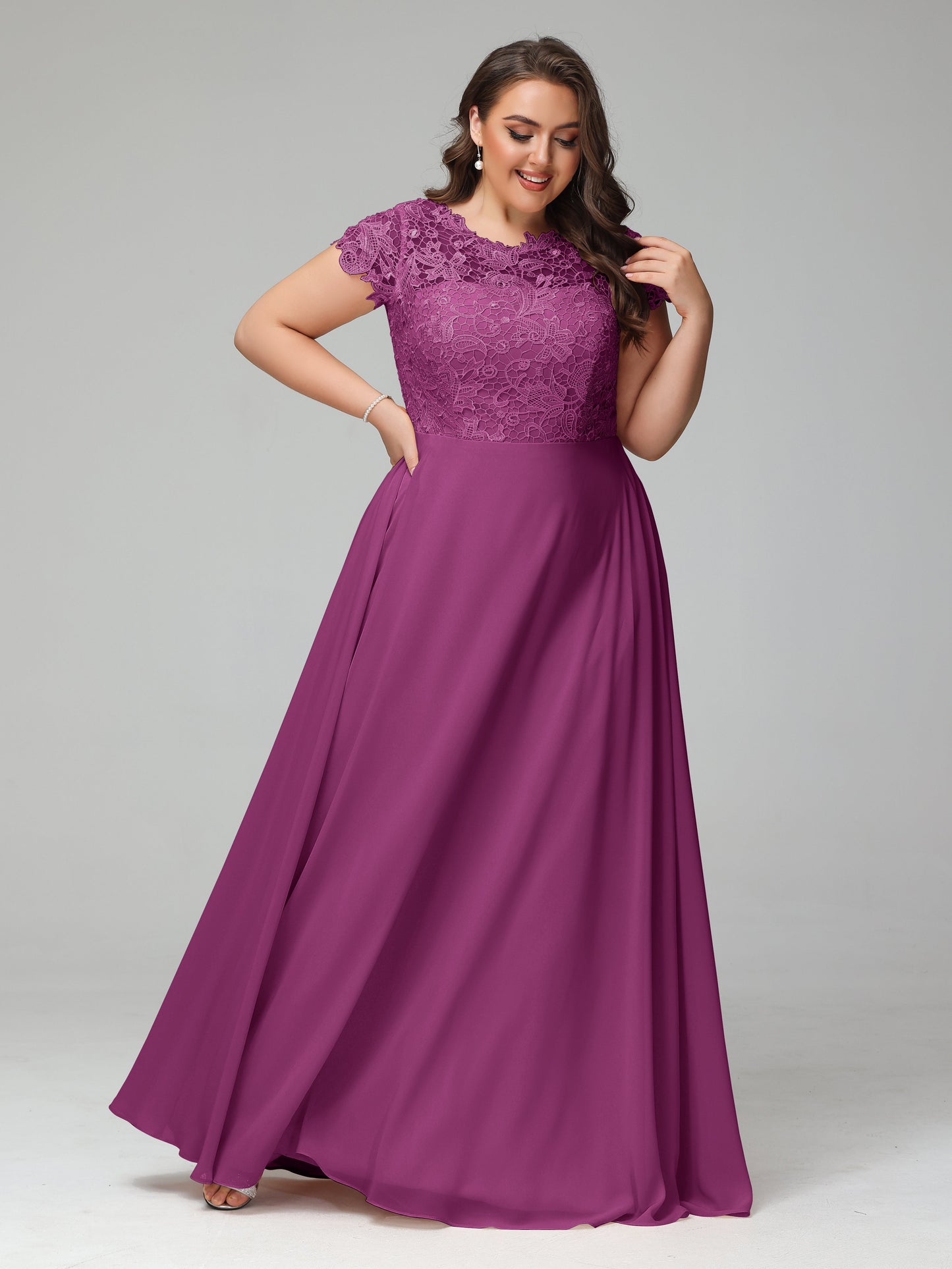 Crew Neck Delicate Chiffon Plus Size Bridesmaid Dresses