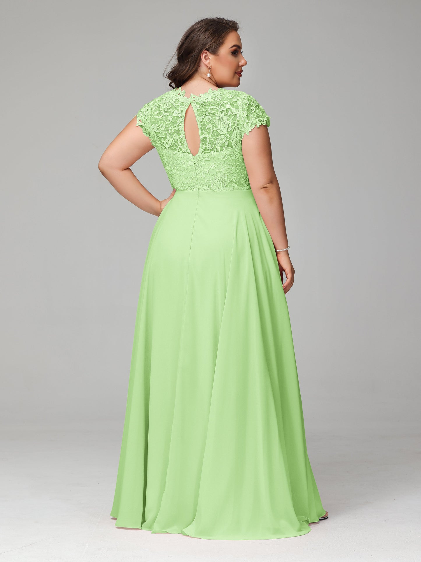 Crew Neck Delicate Chiffon Plus Size Bridesmaid Dresses
