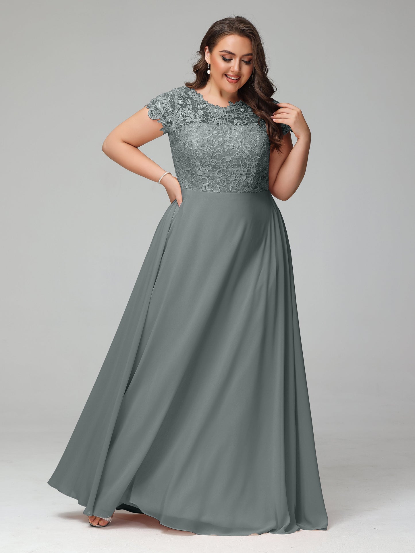 Crew Neck Delicate Chiffon Plus Size Bridesmaid Dresses