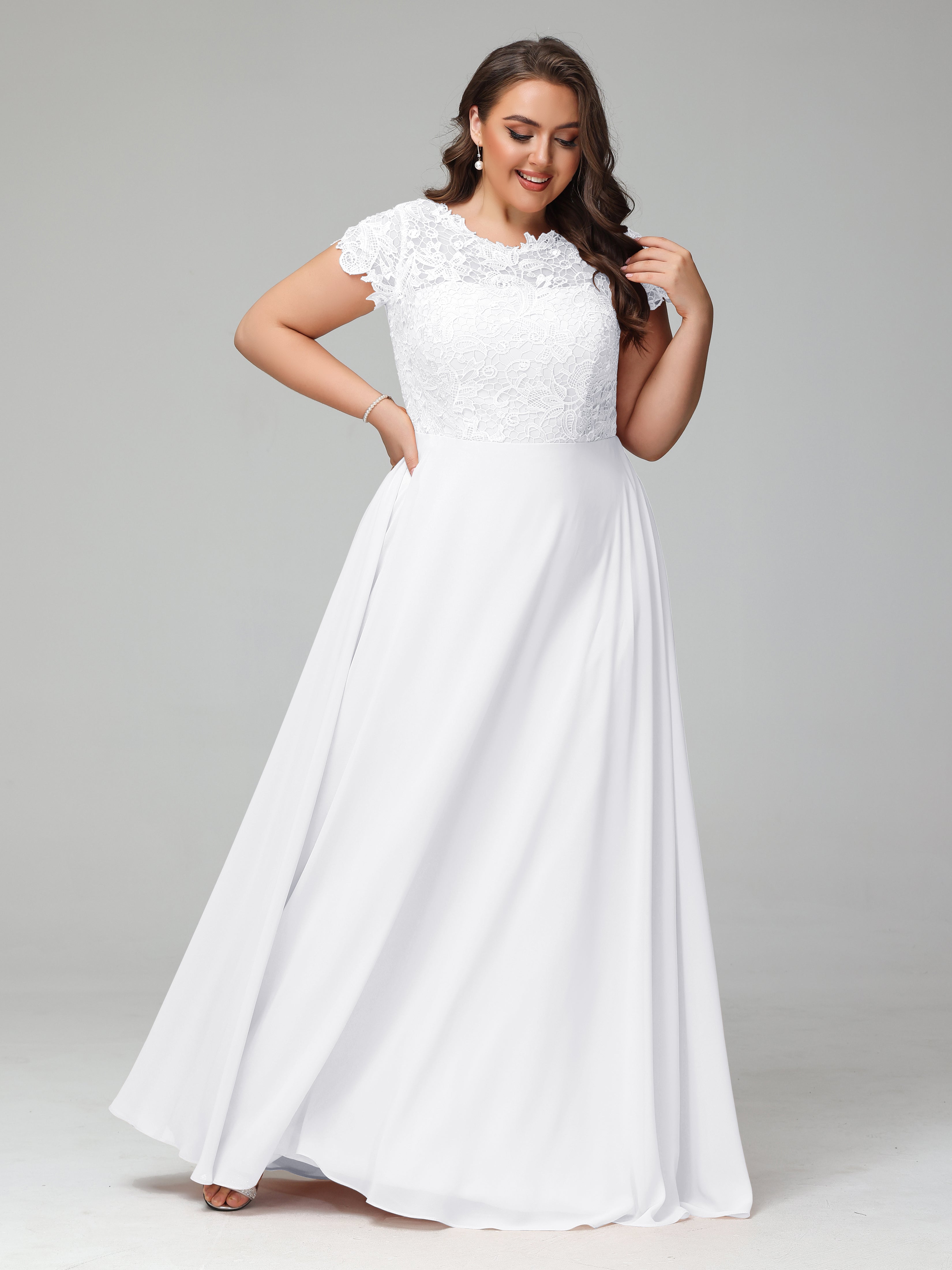 Crew Neck Delicate Chiffon Plus Size Bridesmaid Dresses