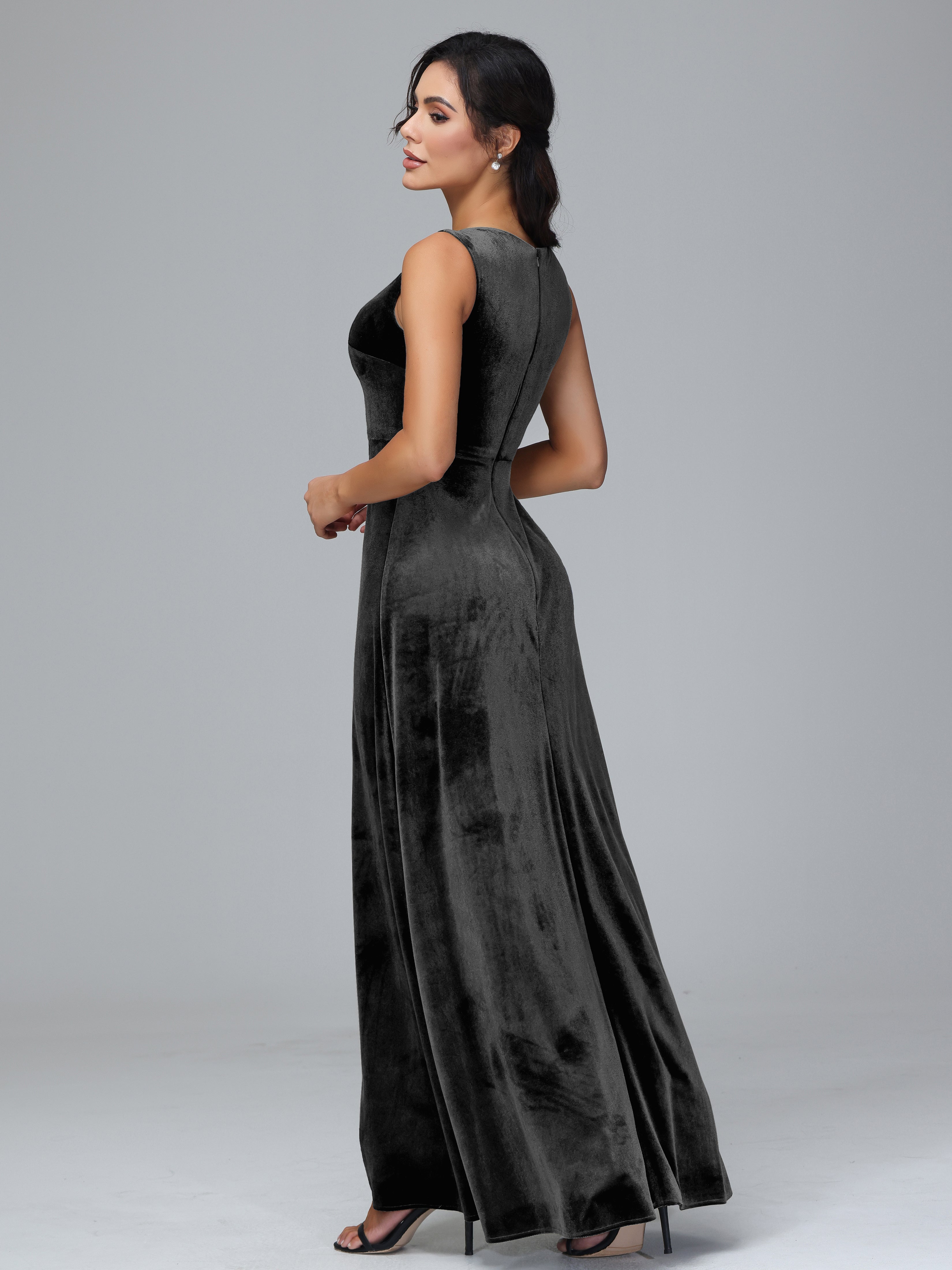 Straps V Neck Plus Size Bridesmaid Dress With Slit