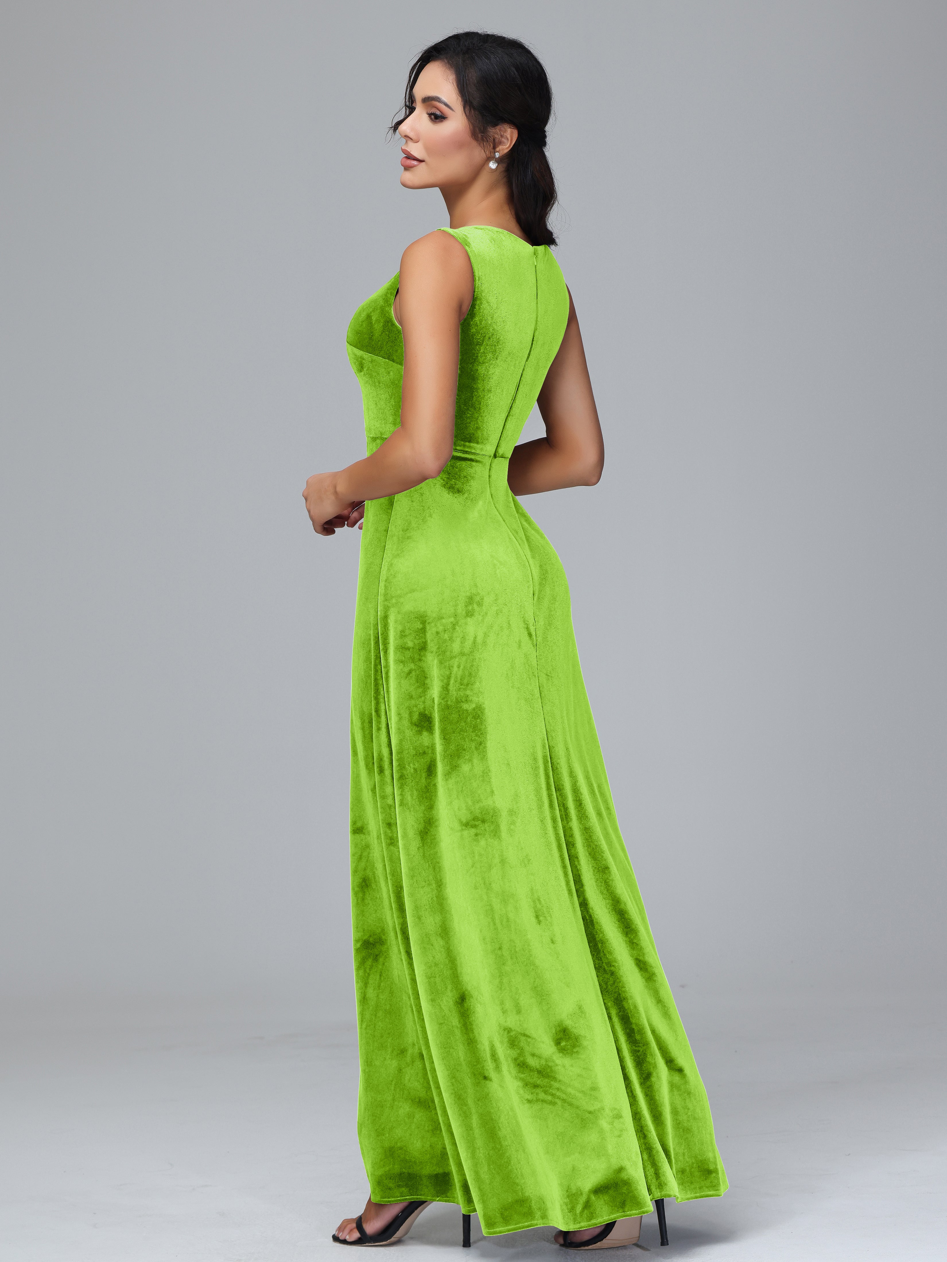 Straps V Neck Plus Size Bridesmaid Dress With Slit