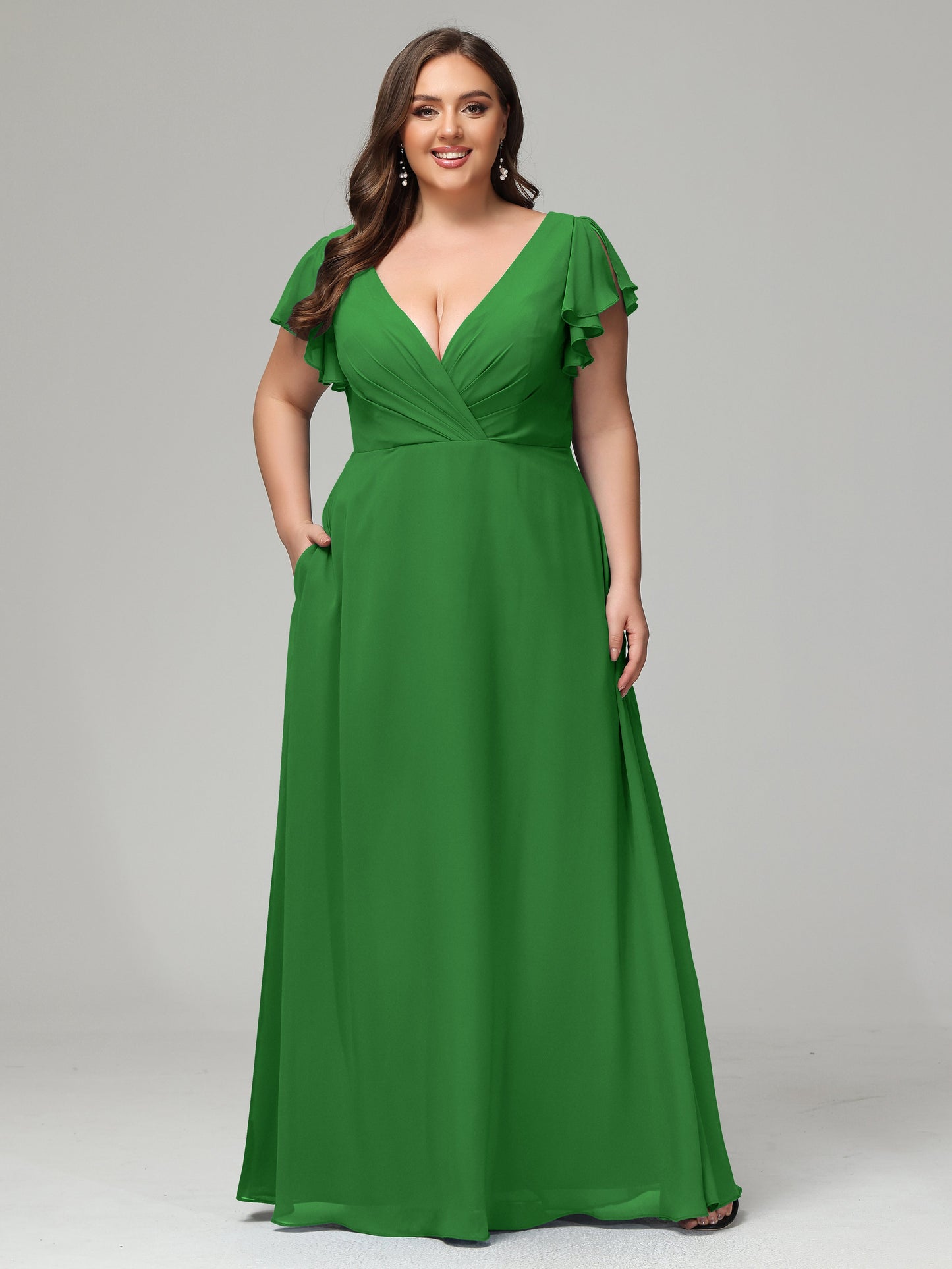 V Neck Chiffon Plus Size Long Bridesmaid Dresses with Sleeves