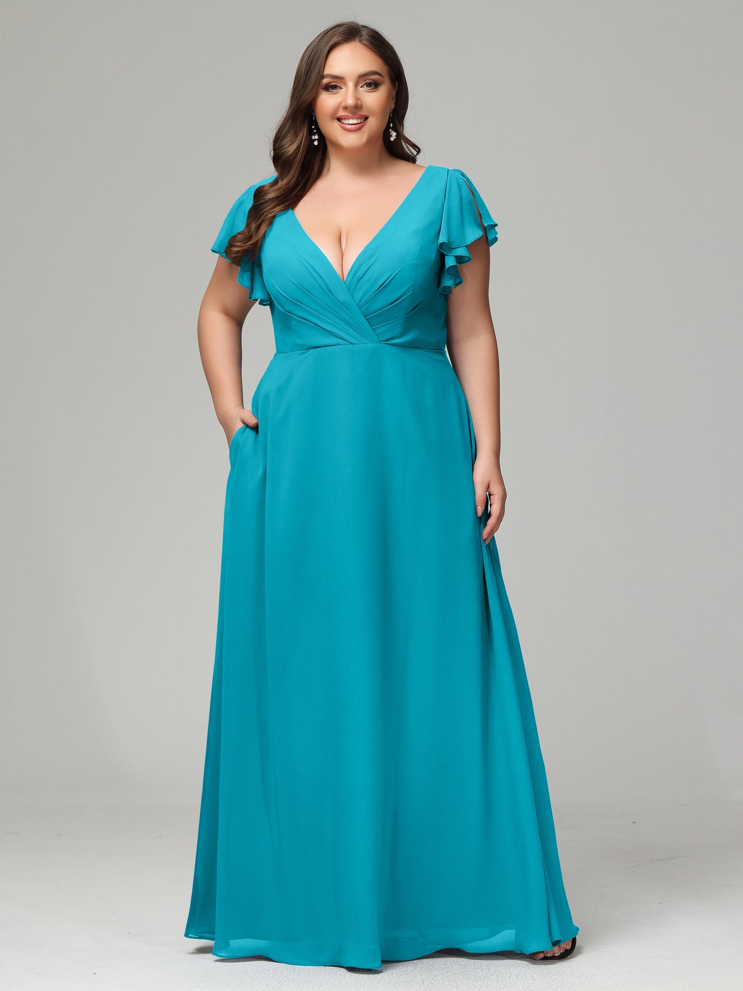 V Neck Chiffon Plus Size Long Bridesmaid Dresses with Sleeves