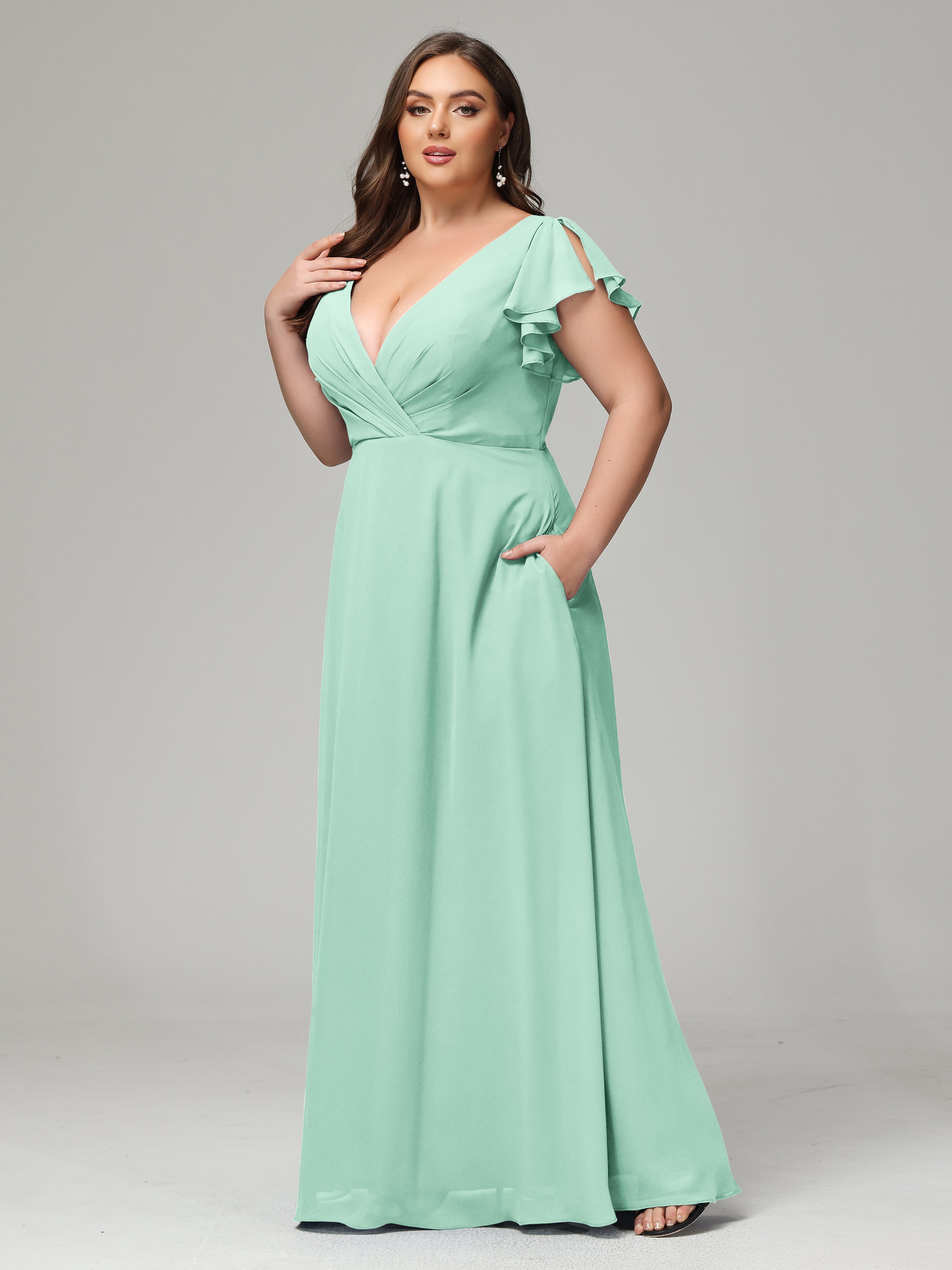 V Neck Chiffon Plus Size Long Bridesmaid Dresses with Sleeves