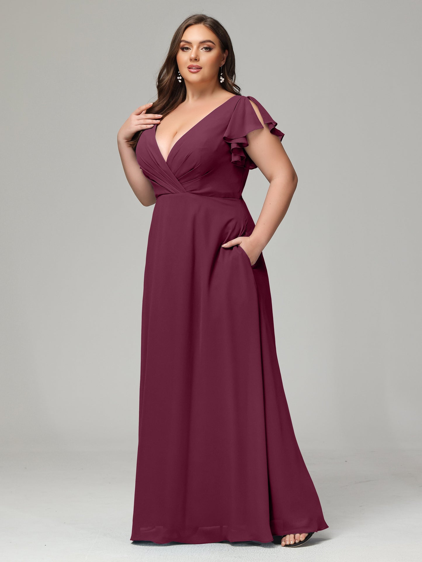 V Neck Chiffon Plus Size Long Bridesmaid Dresses with Sleeves
