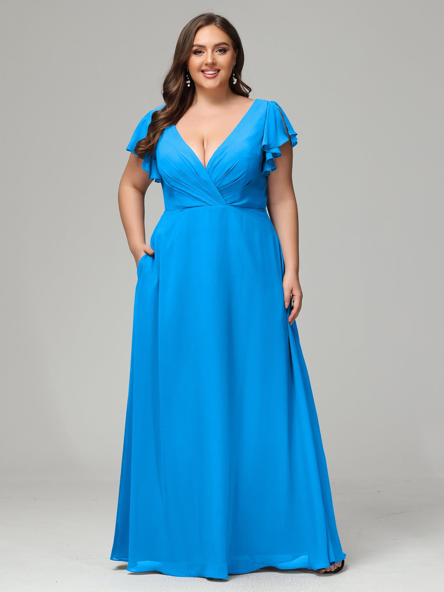 V Neck Chiffon Plus Size Long Bridesmaid Dresses with Sleeves