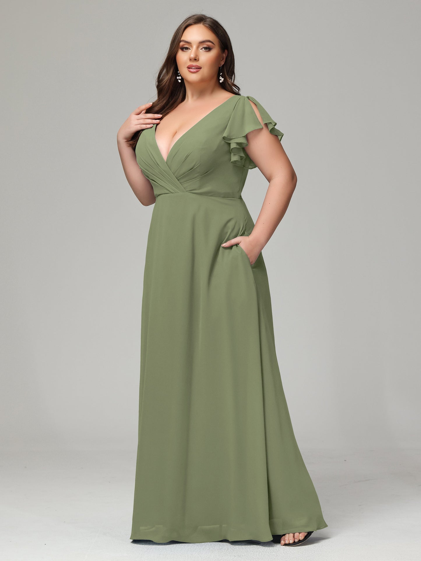 V Neck Chiffon Plus Size Long Bridesmaid Dresses with Sleeves