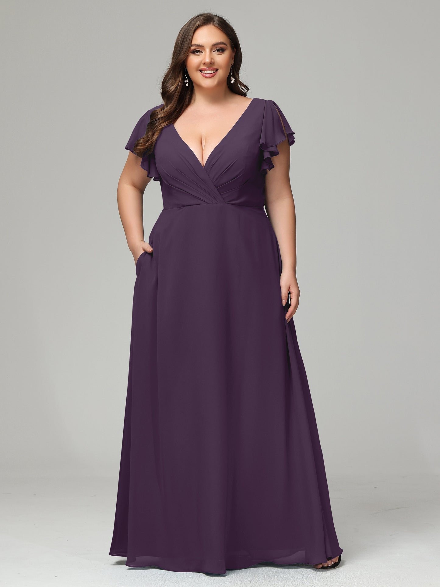 V Neck Chiffon Plus Size Long Bridesmaid Dresses with Sleeves