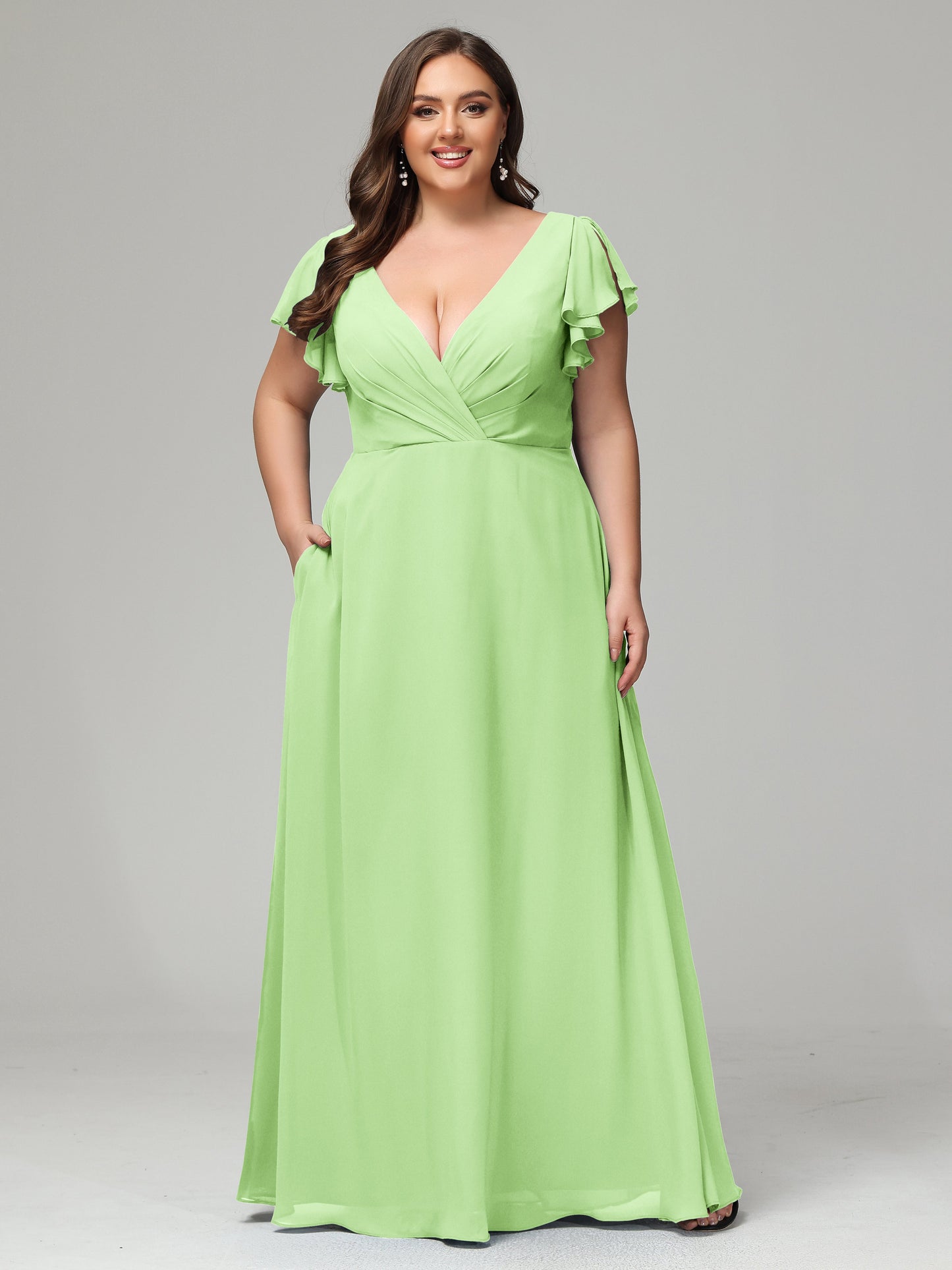 V Neck Chiffon Plus Size Long Bridesmaid Dresses with Sleeves