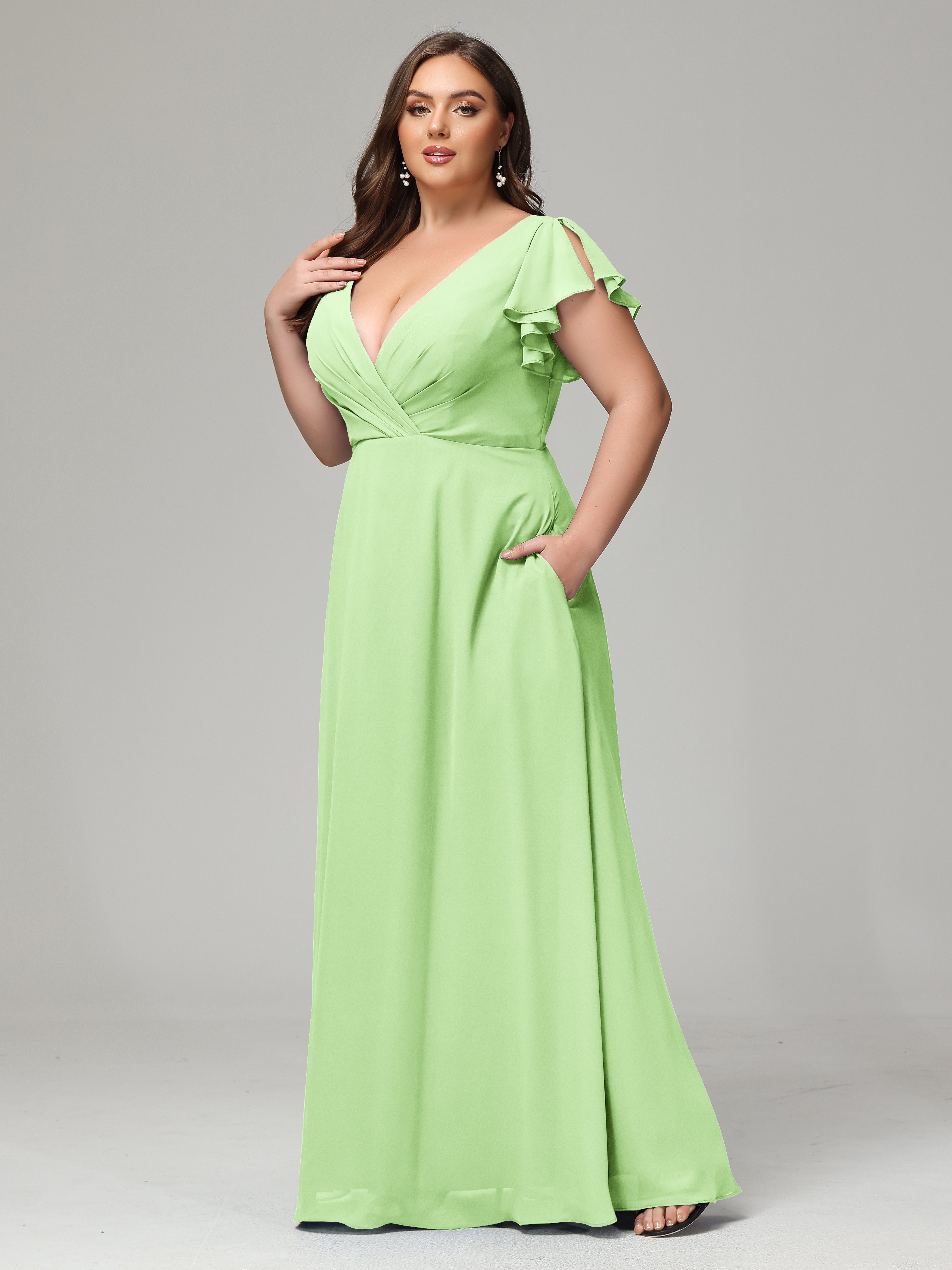 V Neck Chiffon Plus Size Long Bridesmaid Dresses with Sleeves