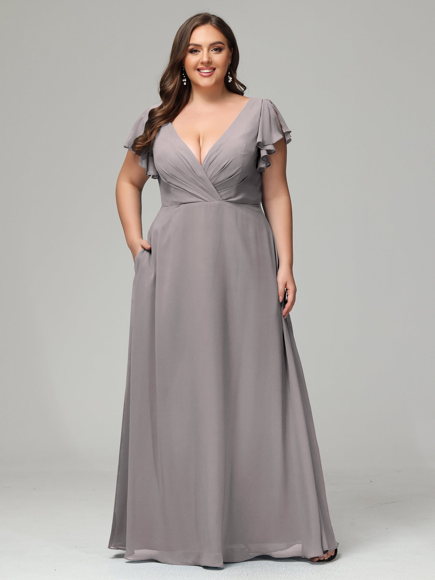 V Neck Chiffon Plus Size Long Bridesmaid Dresses with Sleeves
