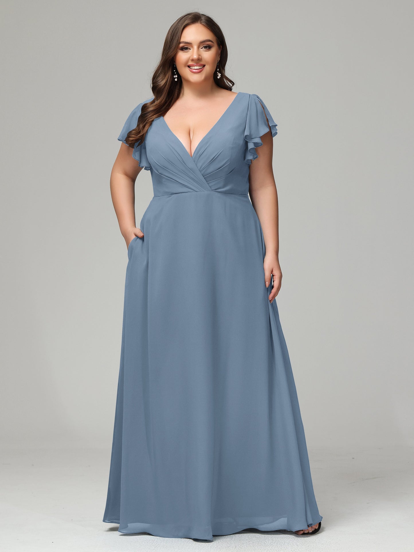 V Neck Chiffon Plus Size Long Bridesmaid Dresses with Sleeves