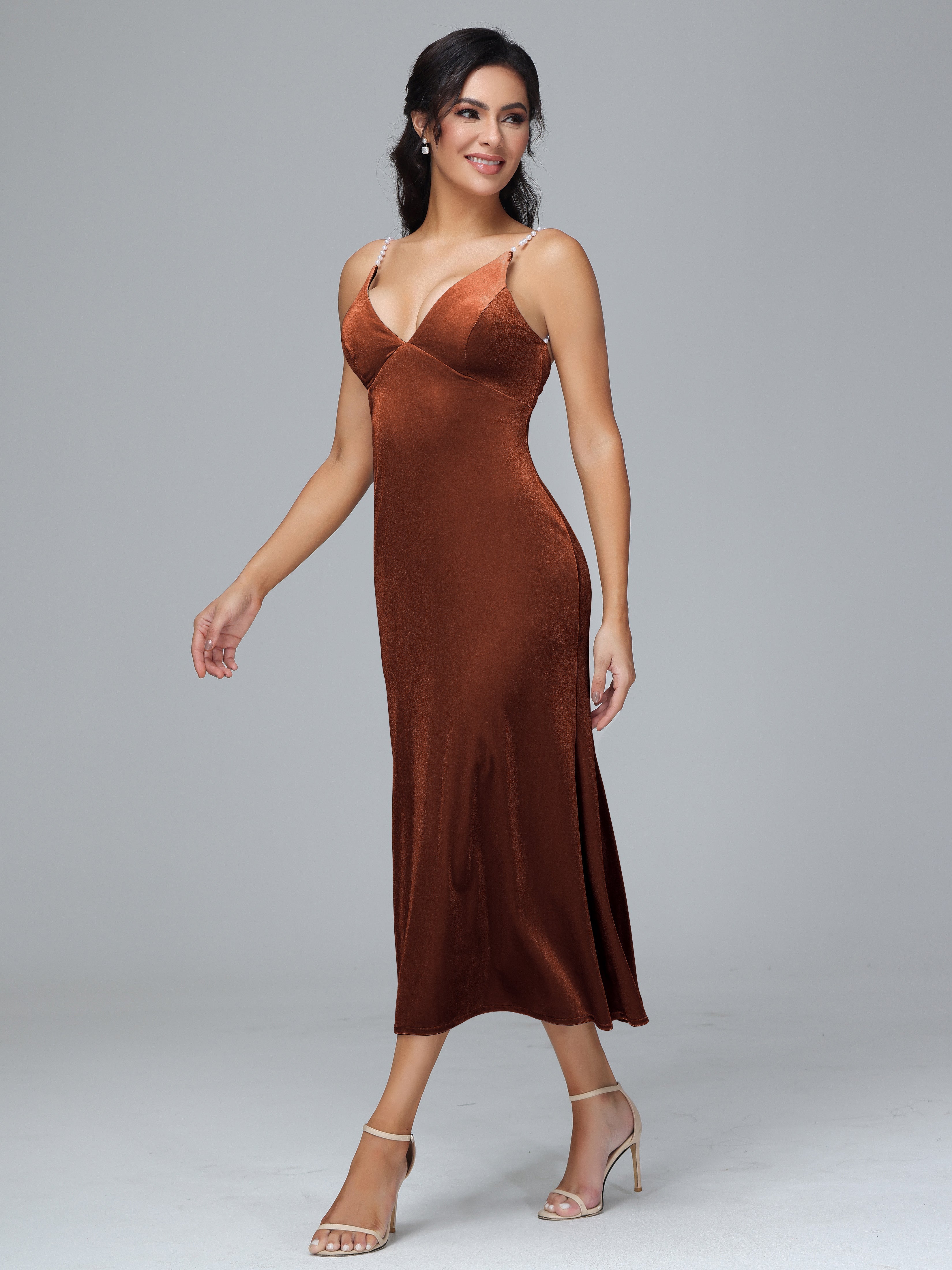 V Neck Spaghetti Straps Plus Size Velvet Bridesmaid Dress