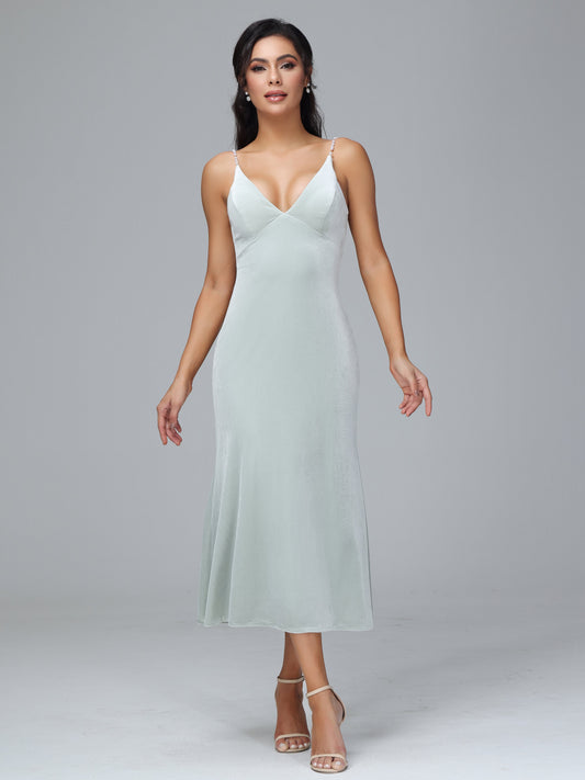 V Neck Spaghetti Straps Plus Size Velvet Bridesmaid Dress